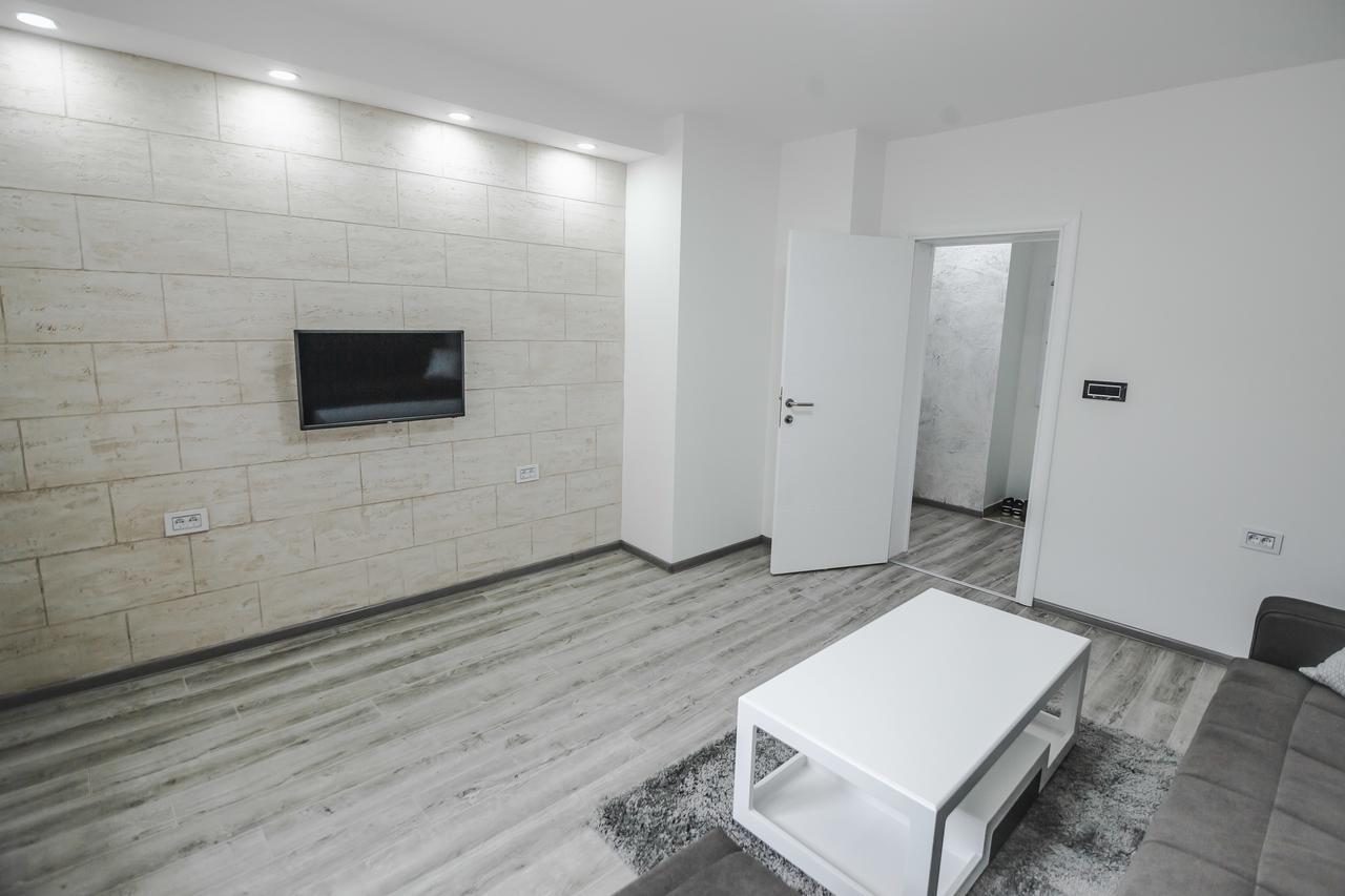 Kristal Apartmani Aranđelovac Eksteriør billede